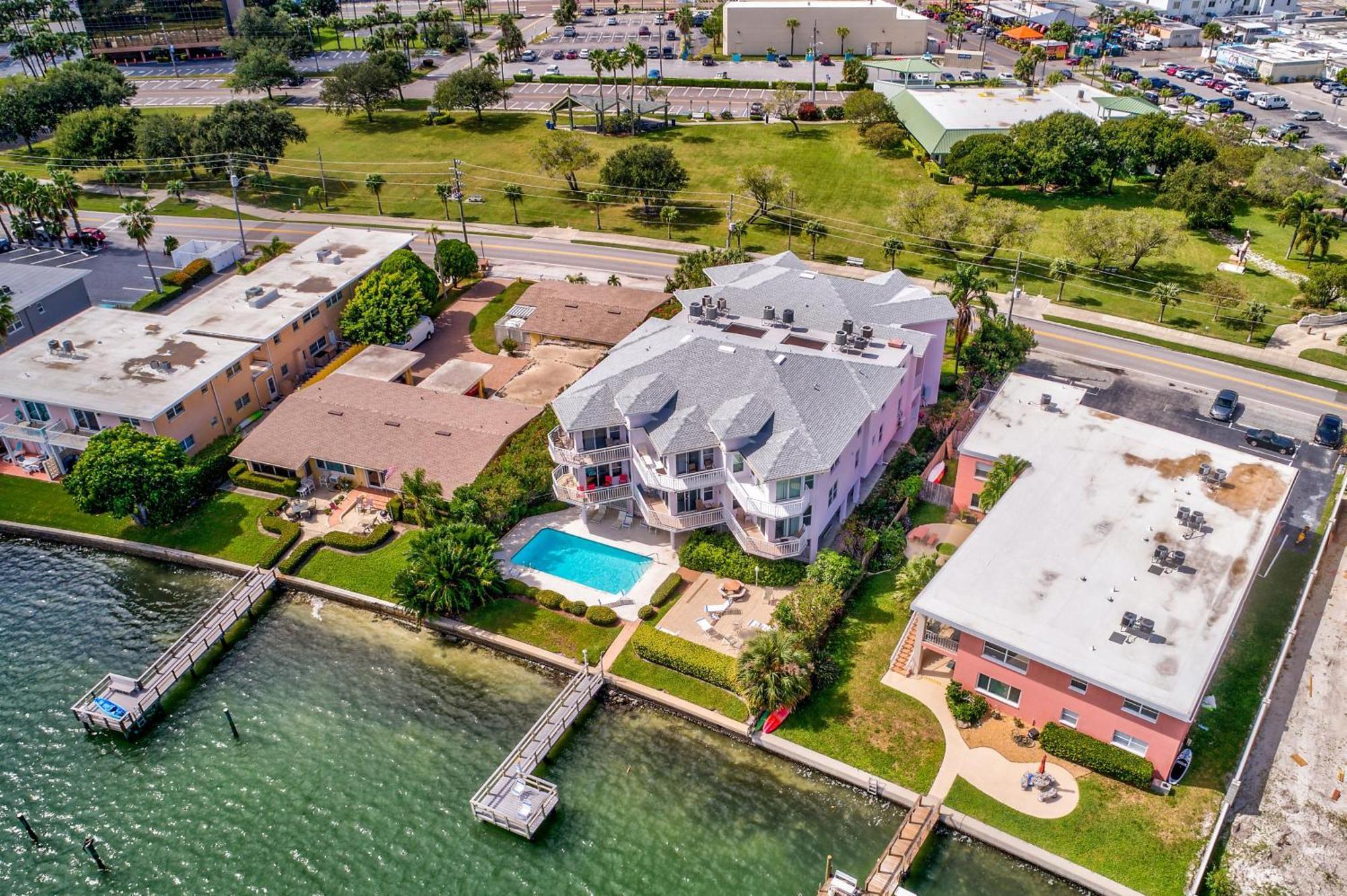 Vila Amadeus 2 St. Pete Beach Exteriér fotografie